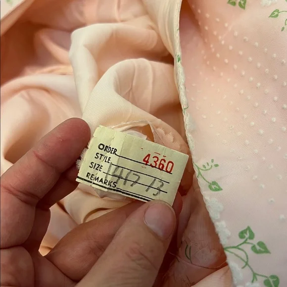 VINTAGE WOMENS REGENCY SWISS DOT LONG MAXI DRESS WITH PUFF SLEEVES SMALL - Picture 17 of 17